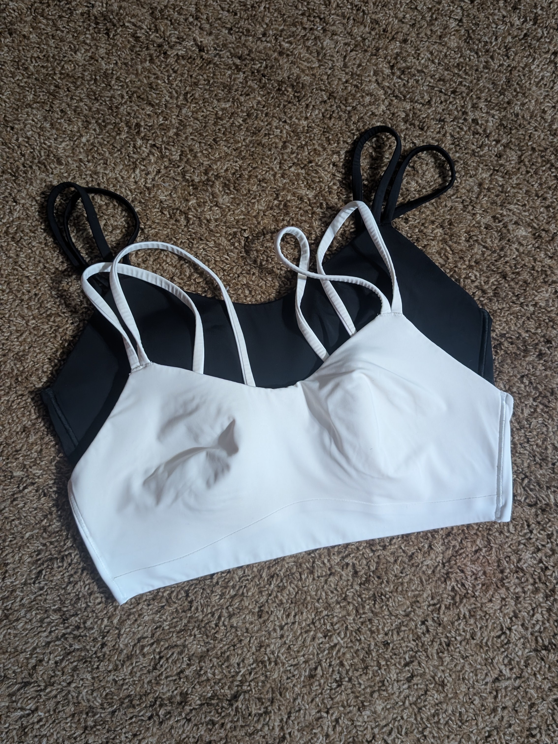 Lululemon Athletica Like A Cloud Bra - White & Black